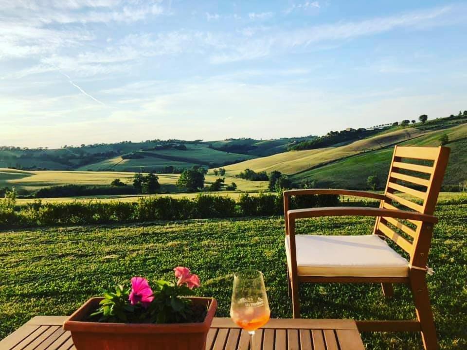 Il Giardino Nella Valle Belvedere Ostrense Екстериор снимка